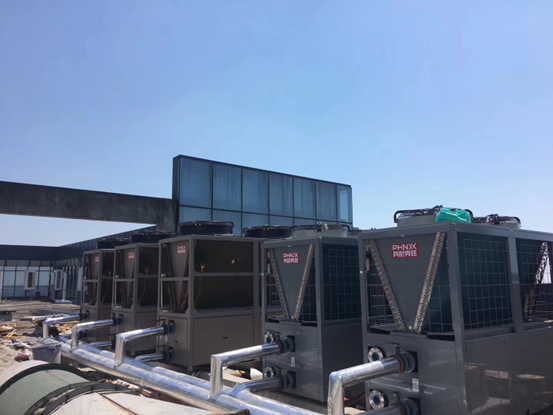 PHNIX Commercial Heat Pumps Help Houses And Commercial Buildings in UK to Switch to High-efficient and Low-carbon Heating System